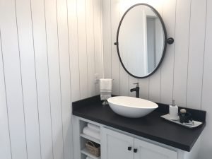 Modern Bathroom Vanity in South Miami